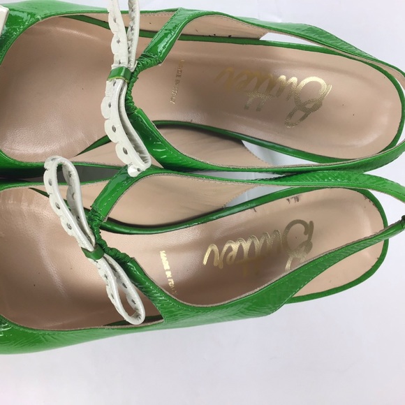 Vintage Butter-green ankle strap heels with bows-9 - Picture 4 of 11